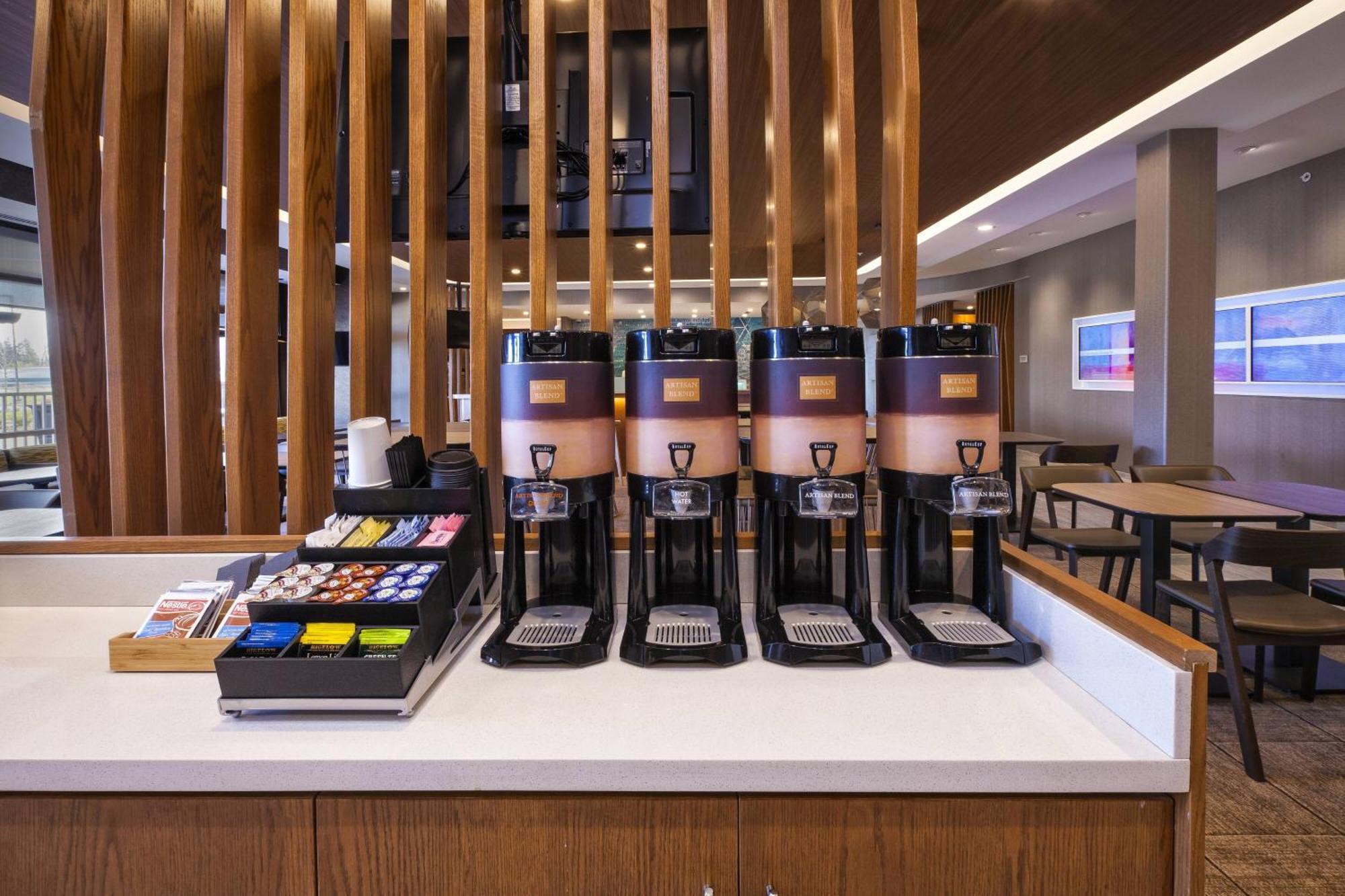 Springhill Suites By Marriott St. Joseph בנטון הרבור מראה חיצוני תמונה