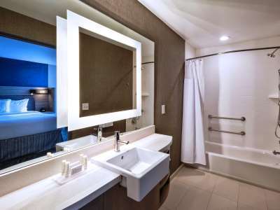 Springhill Suites By Marriott St. Joseph בנטון הרבור מראה חיצוני תמונה