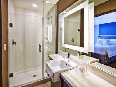 Springhill Suites By Marriott St. Joseph בנטון הרבור מראה חיצוני תמונה
